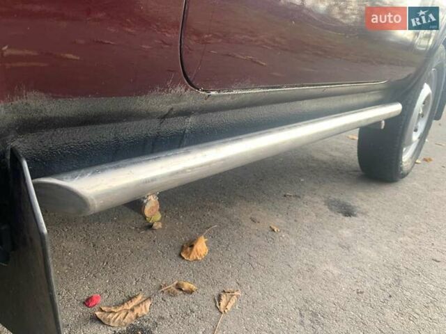 Красный ВАЗ 21214, объемом двигателя 1.69 л и пробегом 142 тыс. км за 5200 $, фото 5 на Automoto.ua