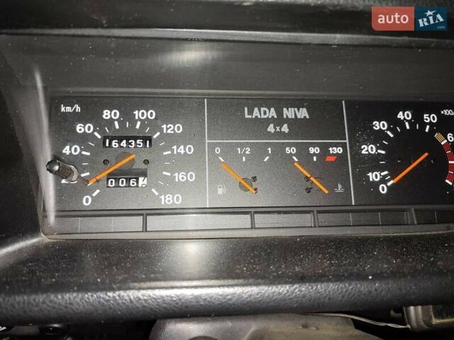 ВАЗ 21214, объемом двигателя 1.69 л и пробегом 164 тыс. км за 3500 $, фото 1 на Automoto.ua