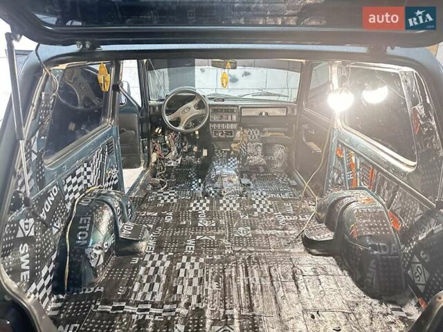 ВАЗ 21214, объемом двигателя 0 л и пробегом 77 тыс. км за 4600 $, фото 2 на Automoto.ua