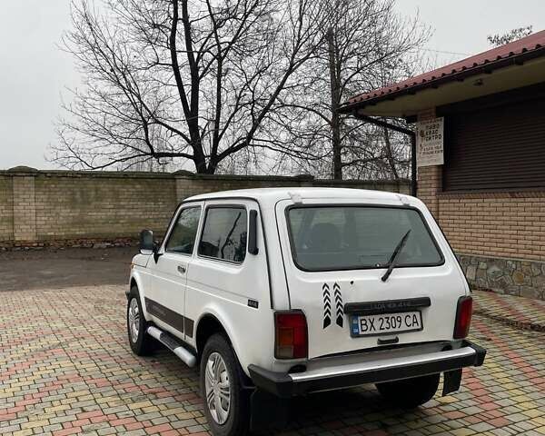 ВАЗ 21214, объемом двигателя 1.7 л и пробегом 95 тыс. км за 3600 $, фото 5 на Automoto.ua