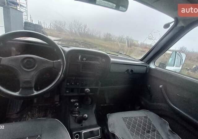 ВАЗ 21214, объемом двигателя 1.7 л и пробегом 95 тыс. км за 3600 $, фото 7 на Automoto.ua