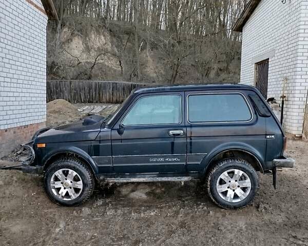 ВАЗ 21214, объемом двигателя 0 л и пробегом 150 тыс. км за 2700 $, фото 1 на Automoto.ua