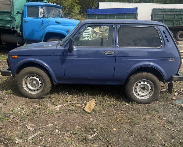 ВАЗ 21214, об'ємом двигуна 1.7 л та пробігом 111 тис. км за 3600 $, фото 3 на Automoto.ua