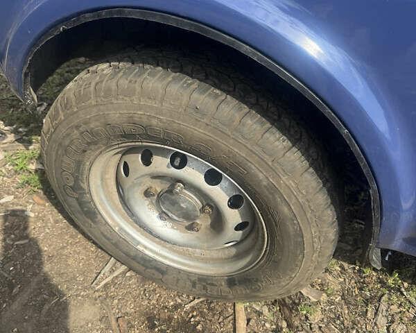 ВАЗ 21214, об'ємом двигуна 1.7 л та пробігом 111 тис. км за 3600 $, фото 4 на Automoto.ua