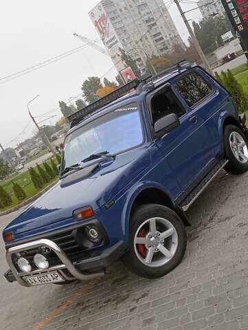 ВАЗ 21214, объемом двигателя 1.69 л и пробегом 140 тыс. км за 5800 $, фото 9 на Automoto.ua