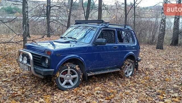 ВАЗ 21214, объемом двигателя 1.69 л и пробегом 140 тыс. км за 5800 $, фото 1 на Automoto.ua