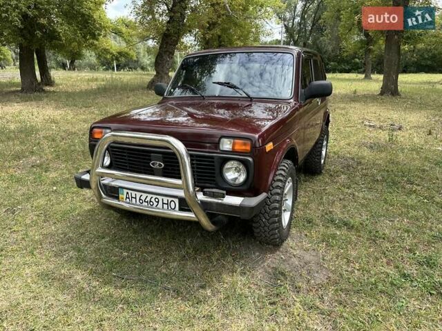 ВАЗ 21214, объемом двигателя 1.7 л и пробегом 88 тыс. км за 5500 $, фото 4 на Automoto.ua