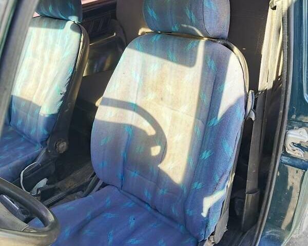 ВАЗ 21214, объемом двигателя 1.7 л и пробегом 214 тыс. км за 2500 $, фото 5 на Automoto.ua