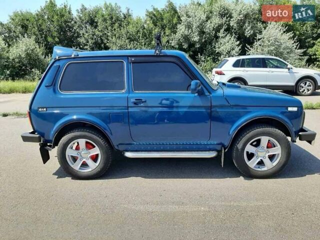 ВАЗ 21214, объемом двигателя 1.69 л и пробегом 19 тыс. км за 10500 $, фото 9 на Automoto.ua