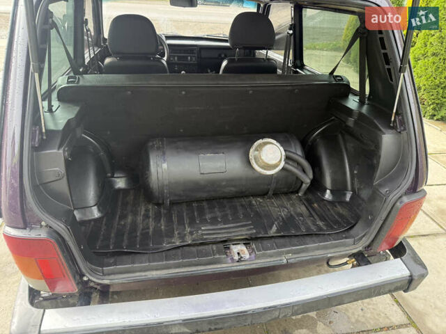 ВАЗ 21214, объемом двигателя 1.7 л и пробегом 119 тыс. км за 6399 $, фото 11 на Automoto.ua