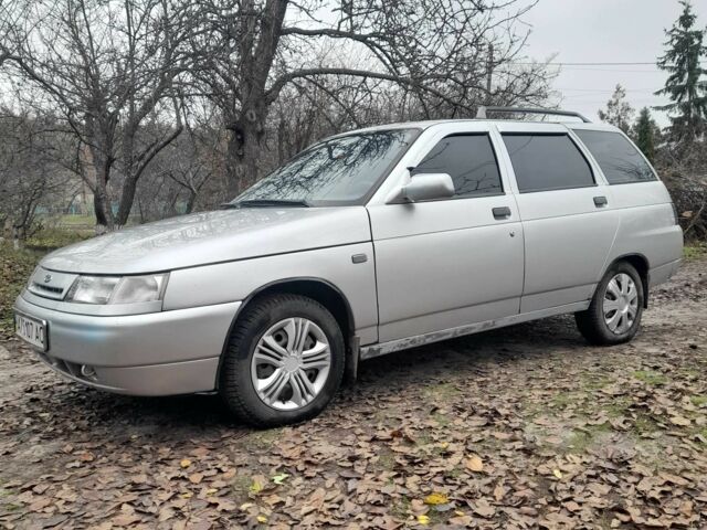 Серый ВАЗ 21214, объемом двигателя 0 л и пробегом 144 тыс. км за 2500 $, фото 2 на Automoto.ua