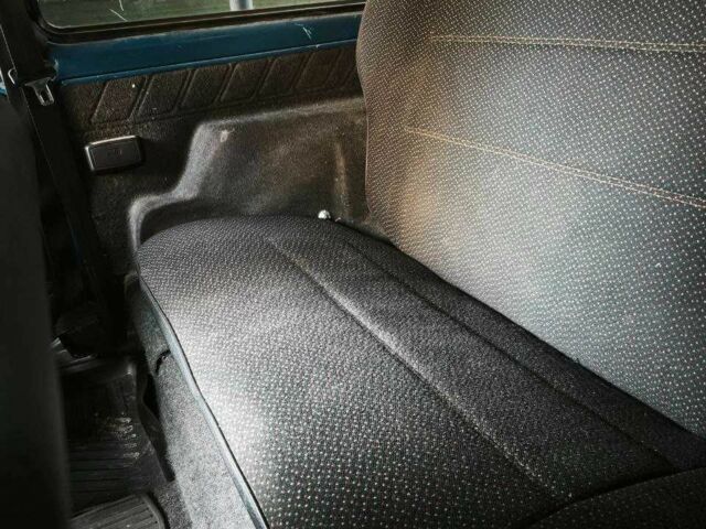 Синий ВАЗ 21214, объемом двигателя 1.7 л и пробегом 74 тыс. км за 4300 $, фото 9 на Automoto.ua