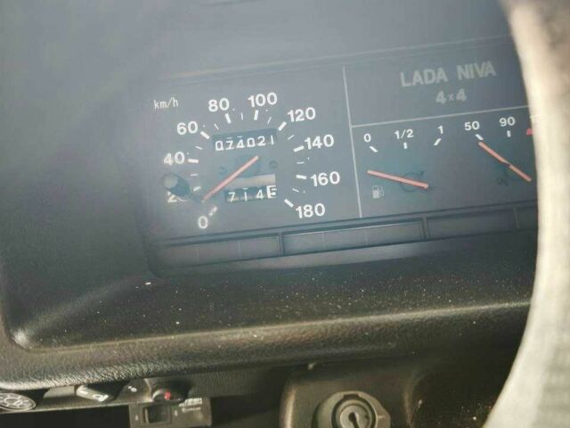 Синий ВАЗ 21214, объемом двигателя 1.7 л и пробегом 74 тыс. км за 4300 $, фото 10 на Automoto.ua