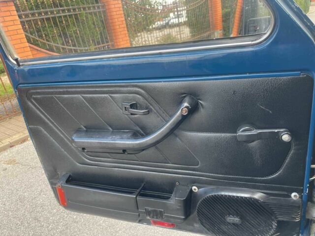 Синій ВАЗ 21214, об'ємом двигуна 1.7 л та пробігом 212 тис. км за 2200 $, фото 14 на Automoto.ua