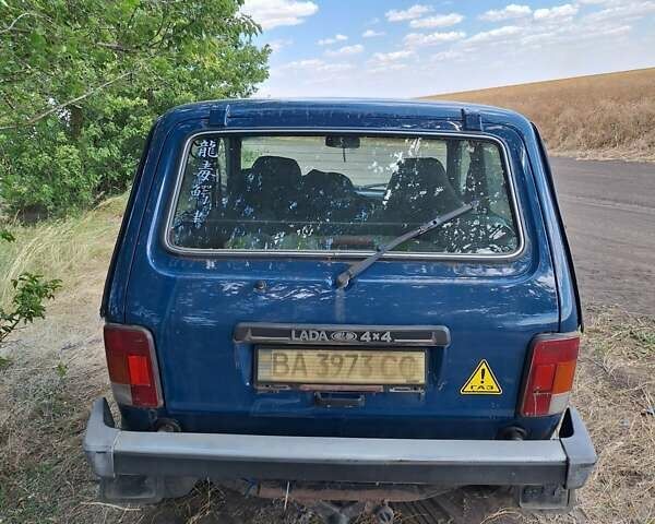 Синий ВАЗ 21214, объемом двигателя 1.6 л и пробегом 189 тыс. км за 3700 $, фото 1 на Automoto.ua