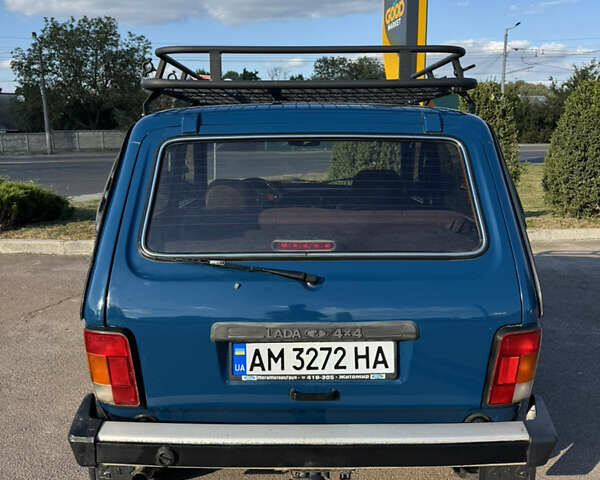 Синий ВАЗ 21214, объемом двигателя 1.69 л и пробегом 103 тыс. км за 3300 $, фото 5 на Automoto.ua