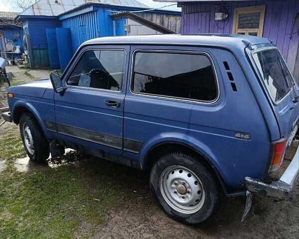 Синій ВАЗ 21214, об'ємом двигуна 1.7 л та пробігом 182 тис. км за 3200 $, фото 1 на Automoto.ua
