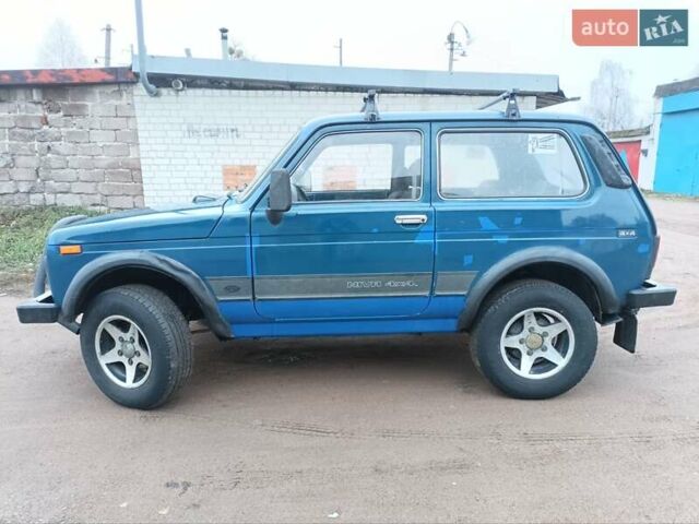 Синий ВАЗ 21214, объемом двигателя 1.7 л и пробегом 100 тыс. км за 2800 $, фото 7 на Automoto.ua