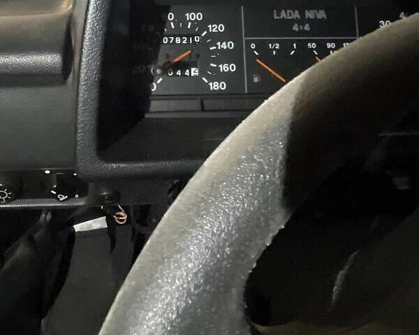 Синий ВАЗ 21214, объемом двигателя 1.7 л и пробегом 78 тыс. км за 5500 $, фото 3 на Automoto.ua