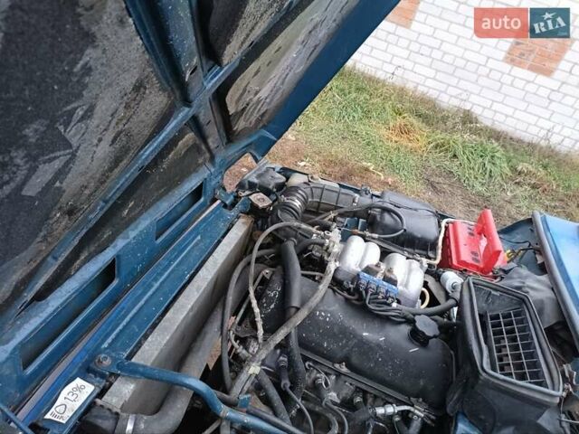 Синий ВАЗ 21214, объемом двигателя 1.7 л и пробегом 100 тыс. км за 2800 $, фото 10 на Automoto.ua