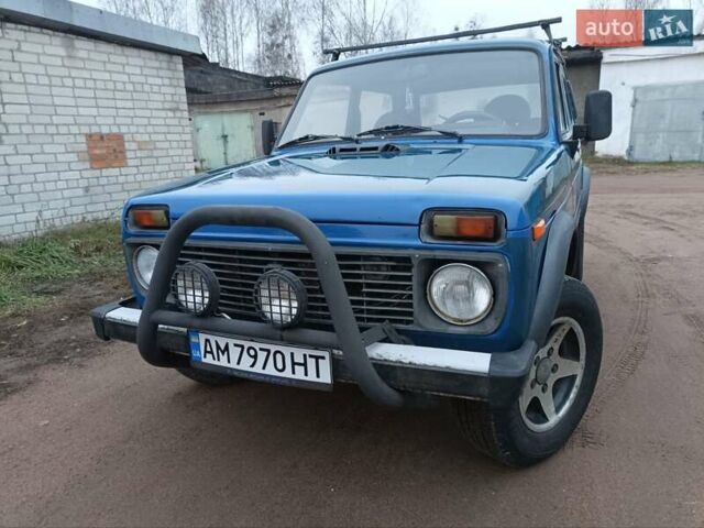 Синий ВАЗ 21214, объемом двигателя 1.7 л и пробегом 100 тыс. км за 2800 $, фото 8 на Automoto.ua