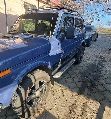 Синій ВАЗ 21214, об'ємом двигуна 1.7 л та пробігом 90 тис. км за 4500 $, фото 2 на Automoto.ua