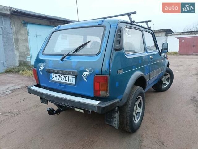 Синий ВАЗ 21214, объемом двигателя 1.7 л и пробегом 100 тыс. км за 2800 $, фото 9 на Automoto.ua