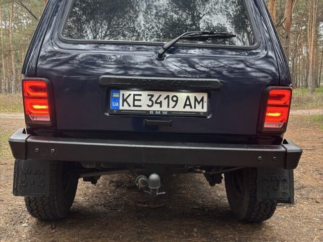 Синій ВАЗ 21214, об'ємом двигуна 1.7 л та пробігом 58 тис. км за 4500 $, фото 2 на Automoto.ua