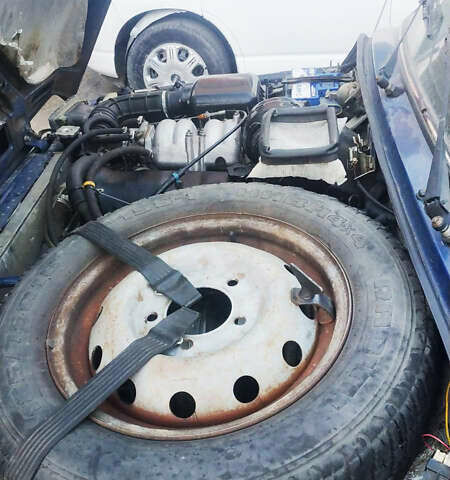 Синій ВАЗ 21214, об'ємом двигуна 1.7 л та пробігом 81 тис. км за 4200 $, фото 5 на Automoto.ua