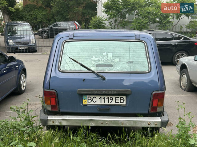 Синий ВАЗ 21214, объемом двигателя 1.7 л и пробегом 134 тыс. км за 3700 $, фото 3 на Automoto.ua
