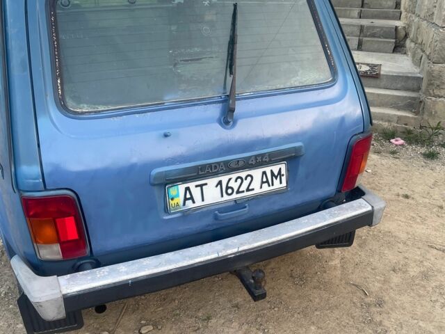 Синий ВАЗ 21214, объемом двигателя 1.7 л и пробегом 104 тыс. км за 2600 $, фото 2 на Automoto.ua