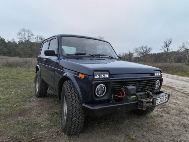 Синій ВАЗ 21214, об'ємом двигуна 1.7 л та пробігом 58 тис. км за 4500 $, фото 6 на Automoto.ua