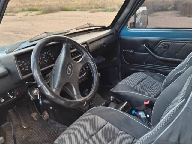 ВАЗ 21214 2007 в Александровка на Automoto.ua Синий ВАЗ 21214, объемом двигателя 1.7 л и пробегом 152 тыс. км за 3000 $, фото 6 на Automoto.ua