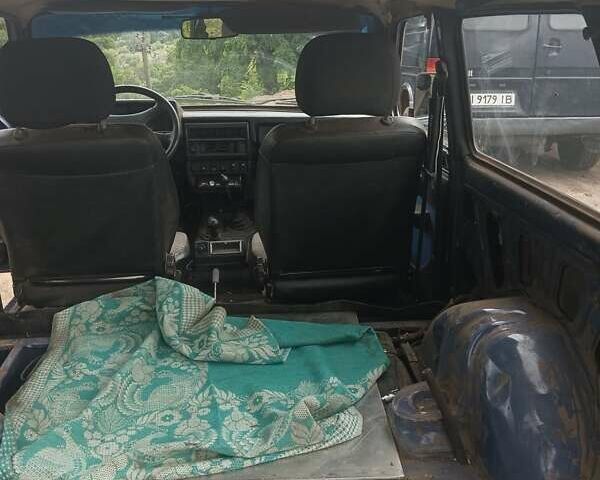 Синій ВАЗ 21214, об'ємом двигуна 1.7 л та пробігом 200 тис. км за 2700 $, фото 3 на Automoto.ua