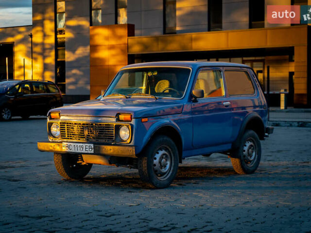 Синій ВАЗ 21214, об'ємом двигуна 1.7 л та пробігом 165 тис. км за 3000 $, фото 2 на Automoto.ua