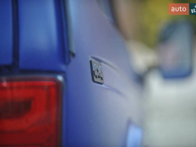 ВАЗ 21214 2007 в Барвенковом на Automoto.ua Синий ВАЗ 21214, объемом двигателя 1.7 л и пробегом 300 тыс. км за 3000 $, фото 7 на Automoto.ua