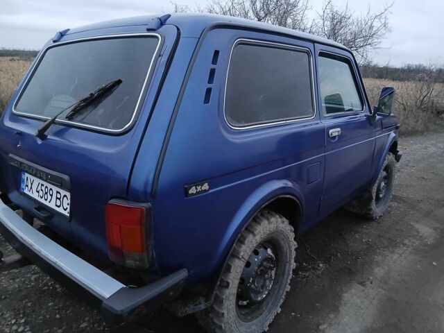 Синій ВАЗ 21214, об'ємом двигуна 1.7 л та пробігом 216 тис. км за 2300 $, фото 5 на Automoto.ua