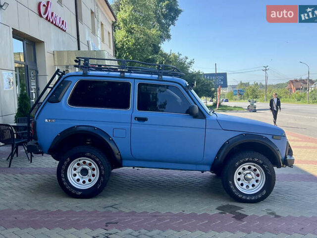 Синий ВАЗ 21214, объемом двигателя 1.7 л и пробегом 172 тыс. км за 5000 $, фото 5 на Automoto.ua