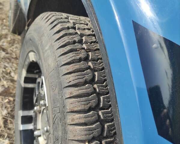Синій ВАЗ 21214, об'ємом двигуна 1.7 л та пробігом 60 тис. км за 4200 $, фото 8 на Automoto.ua