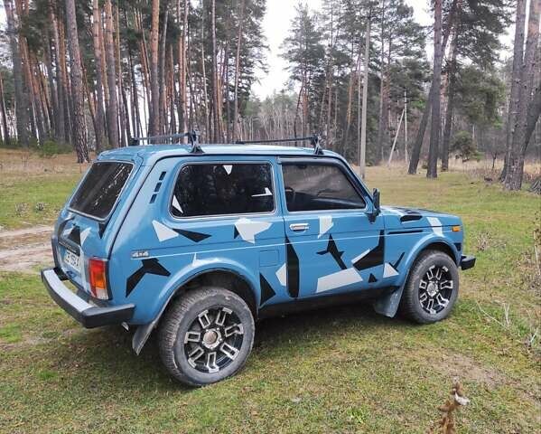 ВАЗ 21214 2007 в Лебедине на Automoto.ua Синий ВАЗ 21214, объемом двигателя 1.7 л и пробегом 60 тыс. км за 4400 $, фото 12 на Automoto.ua