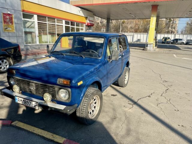 Синий ВАЗ 21214, объемом двигателя 1.7 л и пробегом 150 тыс. км за 4500 $, фото 3 на Automoto.ua