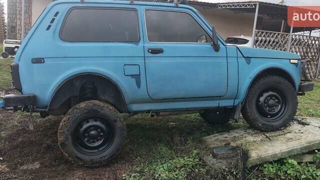 Синий ВАЗ 21214, объемом двигателя 1.7 л и пробегом 146 тыс. км за 3600 $, фото 5 на Automoto.ua
