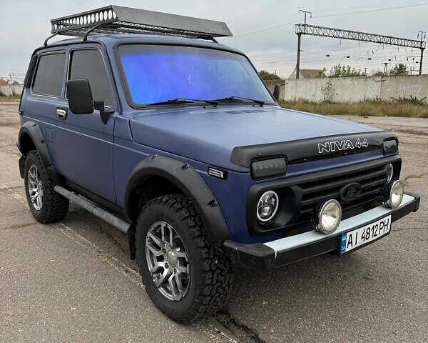 Синий ВАЗ 21214, объемом двигателя 1.7 л и пробегом 167 тыс. км за 5000 $, фото 1 на Automoto.ua