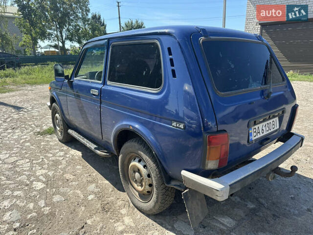 Синій ВАЗ 21214, об'ємом двигуна 1.7 л та пробігом 200 тис. км за 2888 $, фото 8 на Automoto.ua