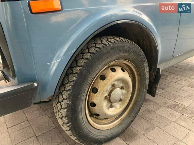 Синий ВАЗ 21214, объемом двигателя 1.7 л и пробегом 280 тыс. км за 3650 $, фото 10 на Automoto.ua