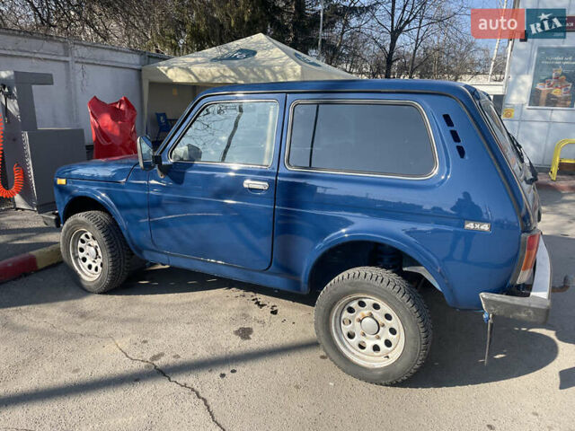 Синій ВАЗ 21214, об'ємом двигуна 1.7 л та пробігом 150 тис. км за 4500 $, фото 5 на Automoto.ua