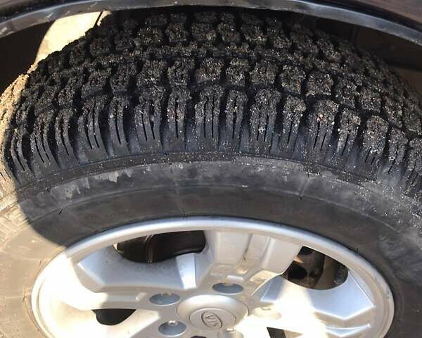 Синий ВАЗ 21214, объемом двигателя 1.7 л и пробегом 127 тыс. км за 4500 $, фото 2 на Automoto.ua