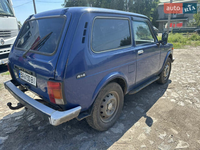 Синій ВАЗ 21214, об'ємом двигуна 1.7 л та пробігом 200 тис. км за 2888 $, фото 3 на Automoto.ua