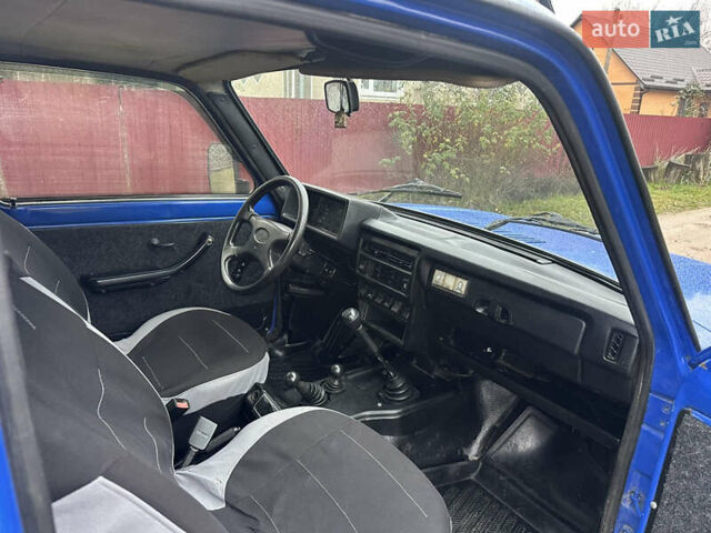 Синий ВАЗ 21214, объемом двигателя 1.7 л и пробегом 149 тыс. км за 2699 $, фото 9 на Automoto.ua