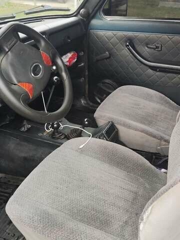 Синий ВАЗ 21214, объемом двигателя 1.7 л и пробегом 146 тыс. км за 3600 $, фото 7 на Automoto.ua